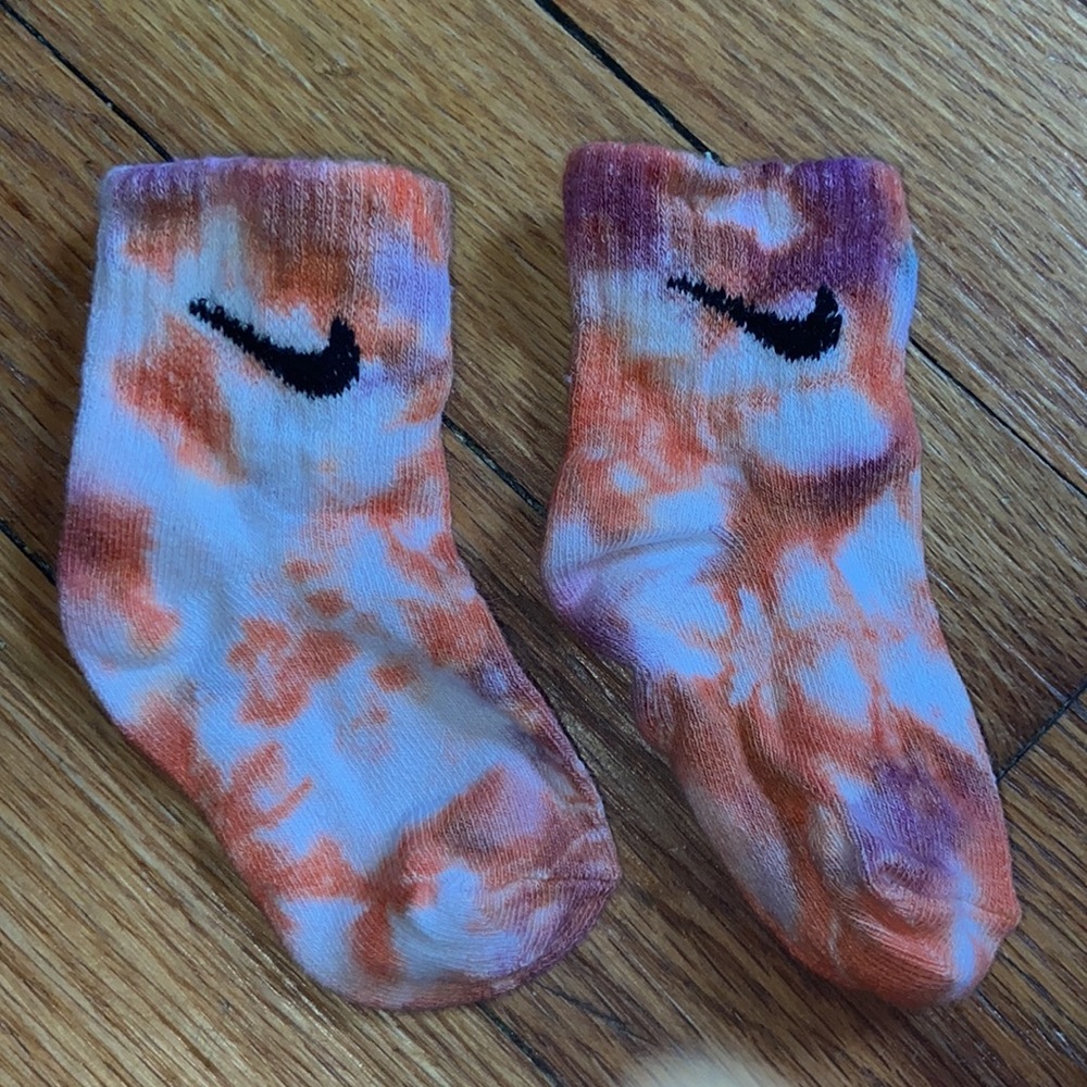 Nike Tie Dye Socks - Picture 5 of 5
